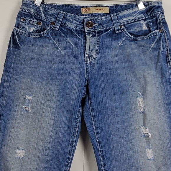 Bke Sabrina  bermuda style factory distressed shorts size 28 - Picture 15 of 16